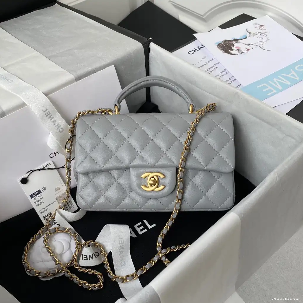 Hyper Peter CHANEL WITH TOP FLAP MINI HANDLE BAG 0513